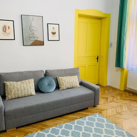 1900 Vetus Central Apartment 클루지나포카 외부 사진